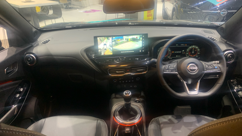 Nissan Juke 1.0 DiG-T Tekna 5dr Petrol Hatchback